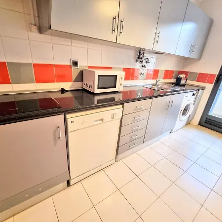 Appartement Mar Salgado T1 Perto Da *