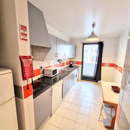 Mar Salgado T1 Perto Da *